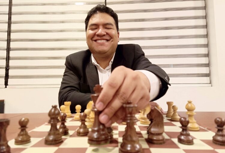 Boliviano Borda es elegido para ser miembro de la Comisión de Ética y Disciplina de la FIDE
