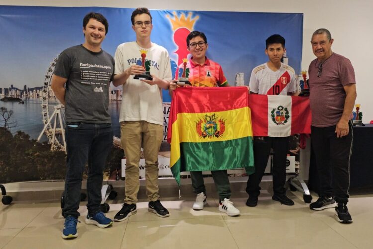 Boliviano Tapia es campeón del Panamericano Amateur de ajedrez