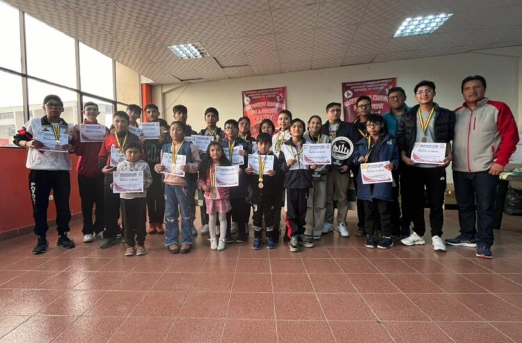 Bolaños y Barros son los mejores del sexto Grand Prix de ajedrez