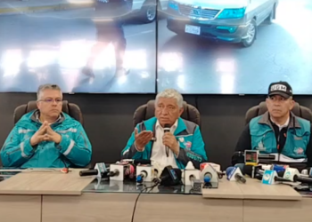Arias exige revertir ‘alza ilegal’ de pasajes y advierte con medidas drásticas si no hay diálogo