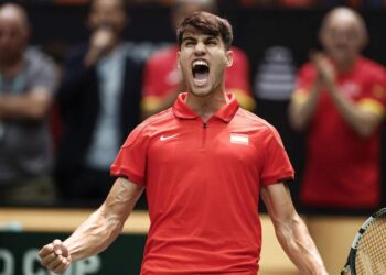 Alcaraz clasifica a España a la ‘Final 8’ de la Davis, Argentina reacciona