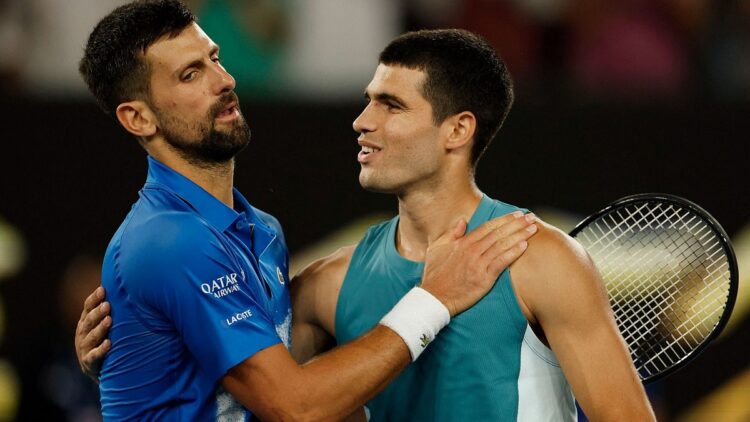 Djokovic echa mano de su veteranía para superar a Alcaraz y meterse en ‘semis’ de Australia