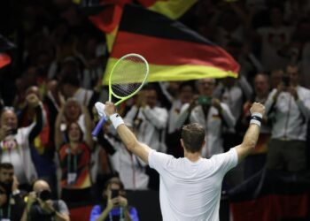 Alemania derrota a Canadá y avanza a semifinales de la Copa Davis