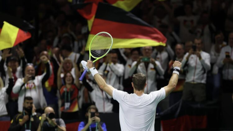 Alemania derrota a Canadá y avanza a semifinales de la Copa Davis
