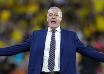Alfaro anuncia que Paraguay jugará «como una final» partido con Chile