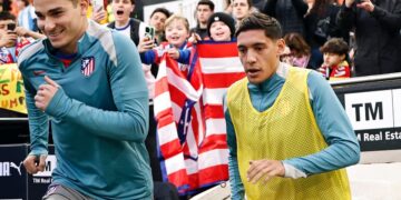 Álvarez contra la fiabilidad de Szczesny en semis de Copa