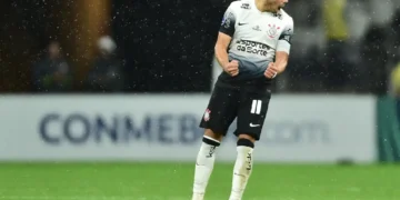 Corinthians se mantiene vivo en Sudamericana tras derrotar a Racing de Montevideo