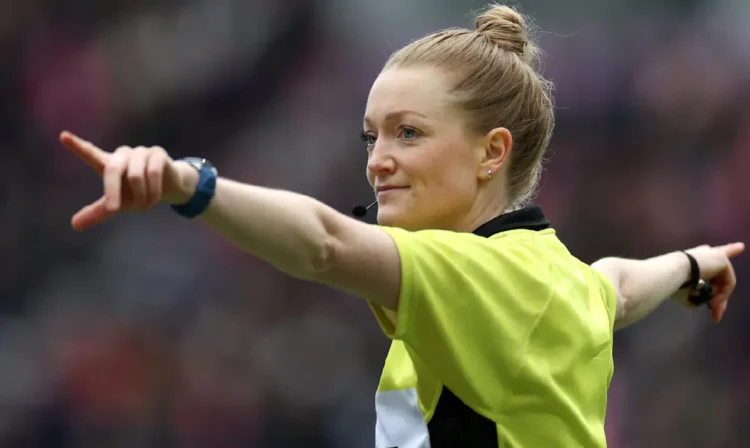 Una mujer arbitrará por primera vez una final europea de rugby