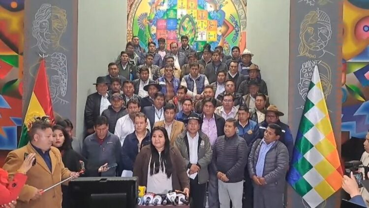 Alcaldes de La Paz respaldan a Arce como presidente 2025-2030