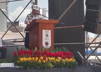 Arce dice que la industrialización es posible cuando hay voluntad política