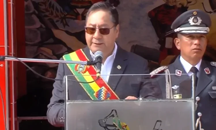 Arce dice que expresiones antinacionales buscan convulsión