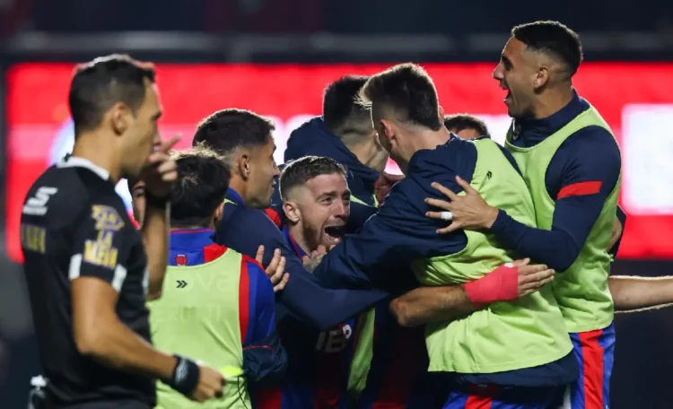 San Lorenzo vence por penales a Argentinos y va a semifinales