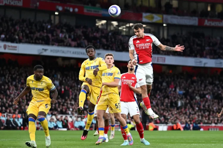 Empate de Arsenal ante Crystal Palace (2-2) deja la Premier en bandeja al Liverpool