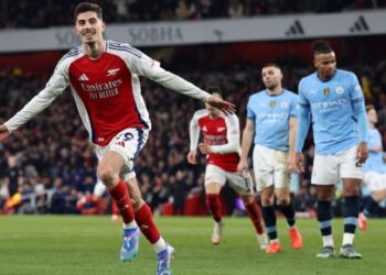 El Arsenal humilla al City y se consolida como alternativa al Liverpool