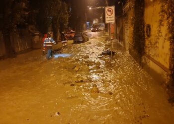 Lluvias en La Paz provocan una mazamorra en Irpavi