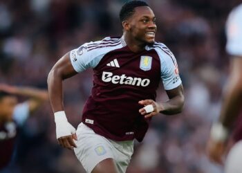Aston Villa da la sorpresa ante Bayern Múnich (1-0)