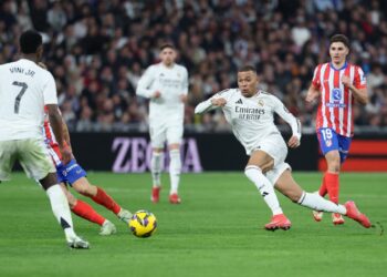 Real Madrid y el Atlético dejan viva LaLiga tras empatar en el derbi