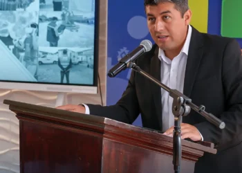 ATT proyecta recaudar Bs 823 MM por uso de frecuencias y recursos 