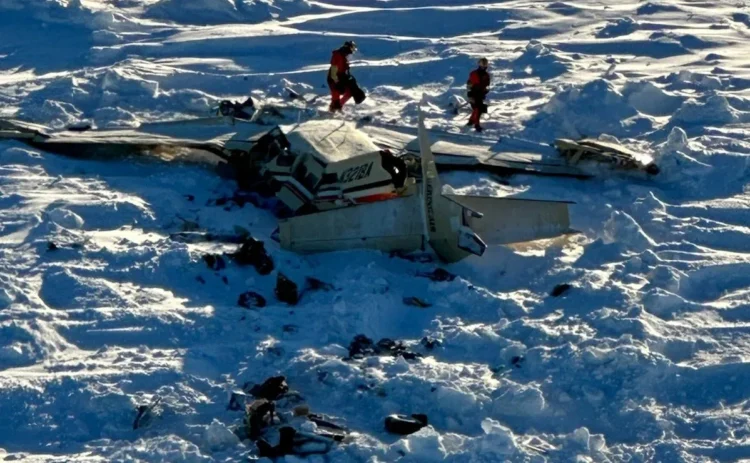 El avión quedó destruido