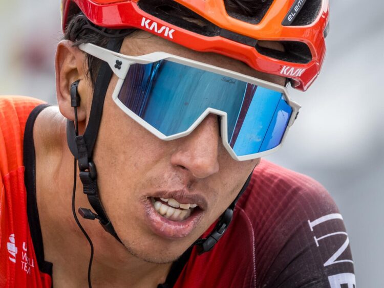 El colombiano Egan Bernal sufre rotura de clavícula en la Clásica Jaén