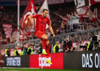 Bayern saca el rodillo ante el Stuttgart con triplete de Kane, ‘statu quo’ en cabeza