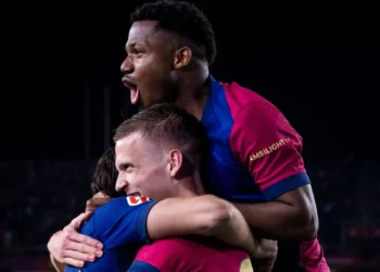 El Barça domina al Mallorca y mete presión al Real Madrid