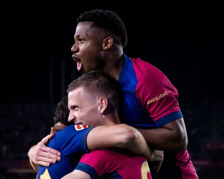El Barça domina al Mallorca y mete presión al Real Madrid