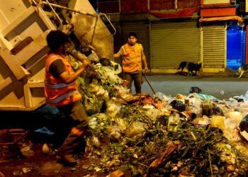 Cochabamba acumula 2.800 T de basura por bloqueo en K’ara K’ara