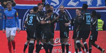 Leverkusen cumple ante el colista y se pone provisionalmente a cinco del Bayern