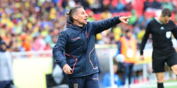 Ecuador fue ‘absolutamente dominador’ frente a Paraguay, dice su DT