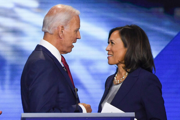 Biden y Harris, ‘aliviados’ al saber que Trump está ‘sano y salvo’ tras tiroteo