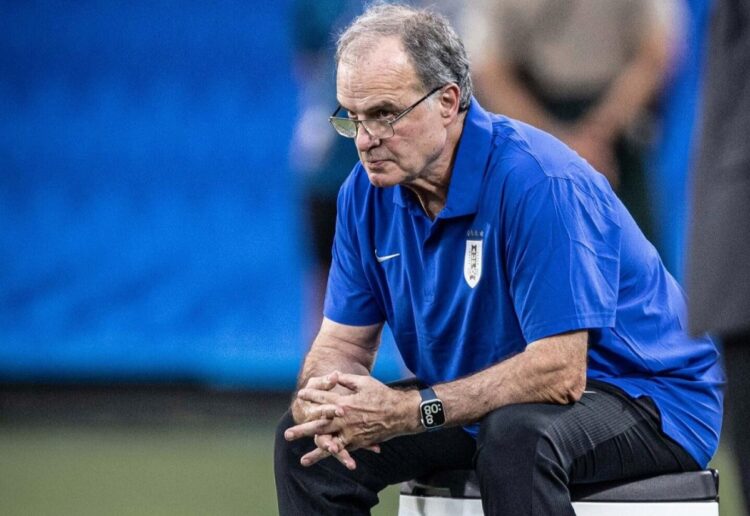 Bielsa habla de sus apuestas en la Celeste sin Suárez