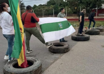 bloqueo_santa_cruz.jpg