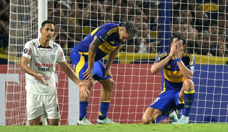 Prematura eliminación de la Copa Libertadores desata crisis en Boca Juniors
