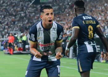 Un mermado Boca cae por la mínima ante Alianza Lima y sigue con vida en la Libertadores