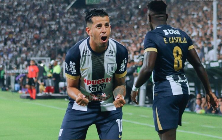 Un mermado Boca cae por la mínima ante Alianza Lima y sigue con vida en la Libertadores