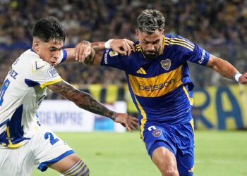 Boca sufre insultos tras la eliminación pero gana y respira
