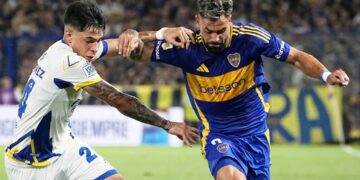 Boca sufre insultos tras la eliminación pero gana y respira