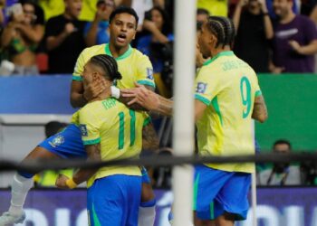 Tras la resurrección de Brasil, Argentina y Uruguay miden fuerzas con el Mundial de reojo