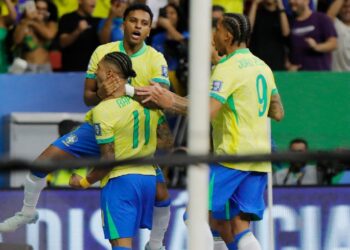 Brasil llama a otros cuatro jugadores para clásico contra Argentina