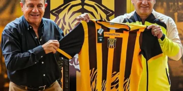 DT Bustos: «Todos los jugadores en The Strongest son valiosos»