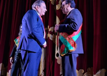 Rolando Kempf recibe ‘Illimani de plata’ por su trayectoria como representante de la FEPLP.