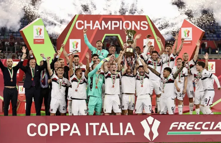 Bolonia conquista la Copa de Italia al vencer 1-0 al AC Milan