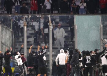 CBF pide declarar ganador a Fortaleza contra Colo Colo tras incidentes en los que murieron dos hinchas