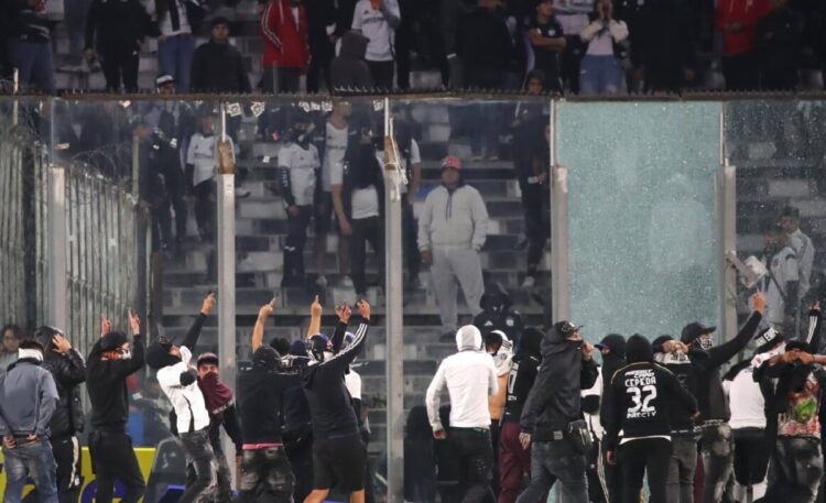 CBF pide declarar ganador a Fortaleza contra Colo Colo tras incidentes en los que murieron dos hinchas
