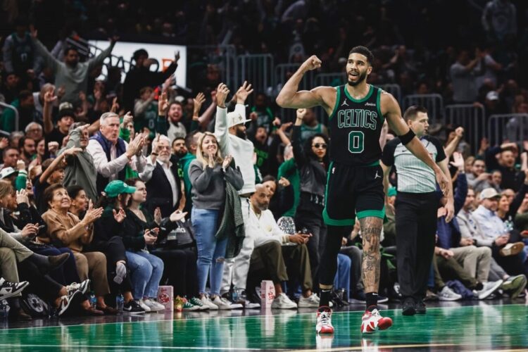 Celtics terminan con el invicto de 15 partidos de los Cavaliers en la NBA