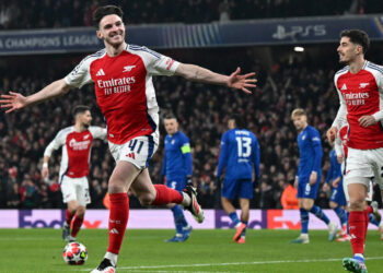 Arsenal vence 3-0 al Dinamo Zagreb y acaricia los octavos de Champions