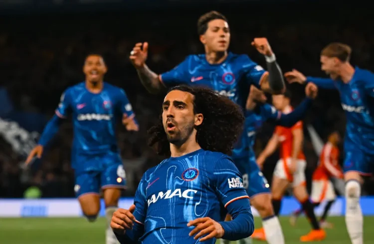 Chelsea derrota a Manchester United 1-0 y se mantiene en el top-5