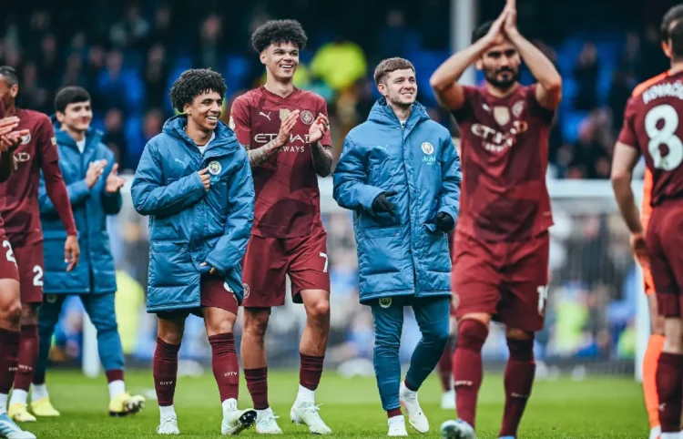 Golpe en la mesa del Manchester City en la pelea por ir a Champions