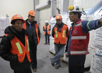 Comcipo verifica producción de litio en Uyuni